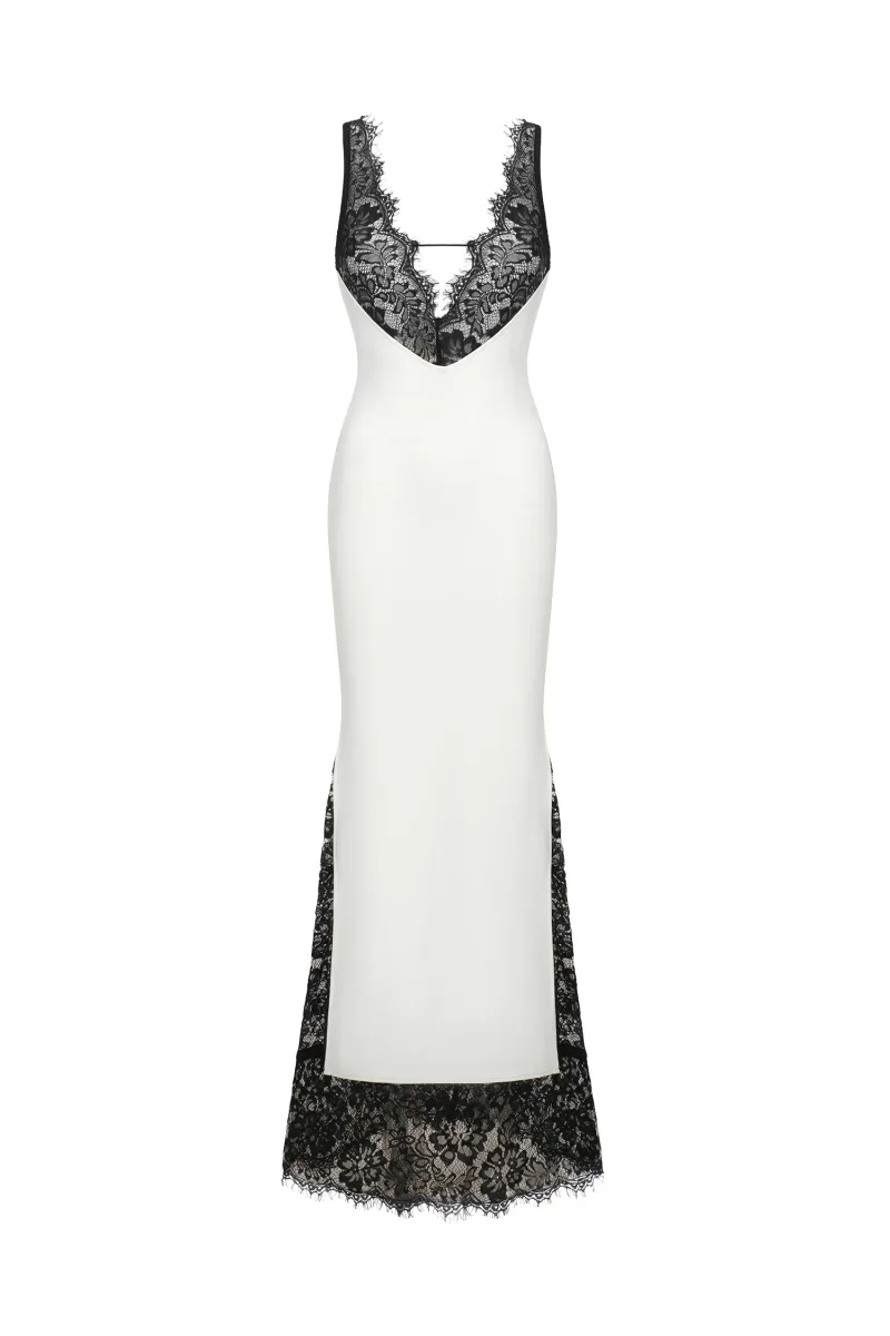 Vestido Longo Gunnhild com Renda e Decote em V