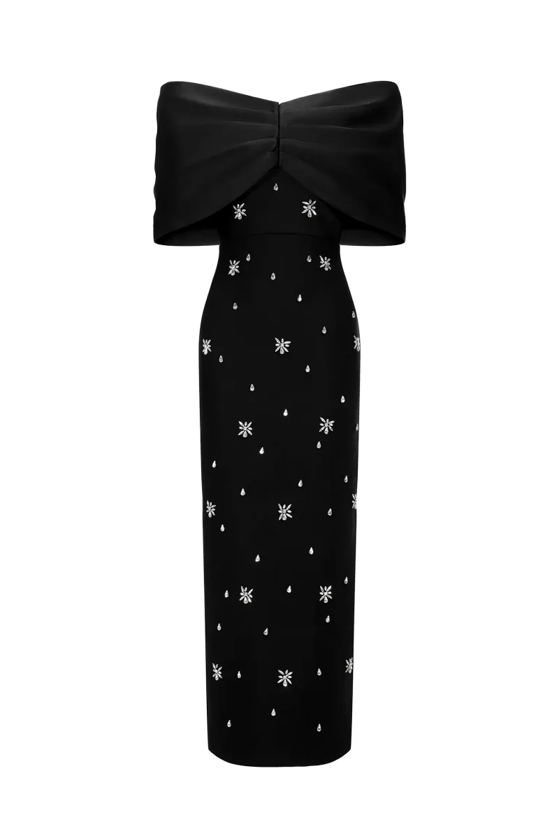Vestido Maxi Soloma Ombro a Ombro com Aplicações de Strass
