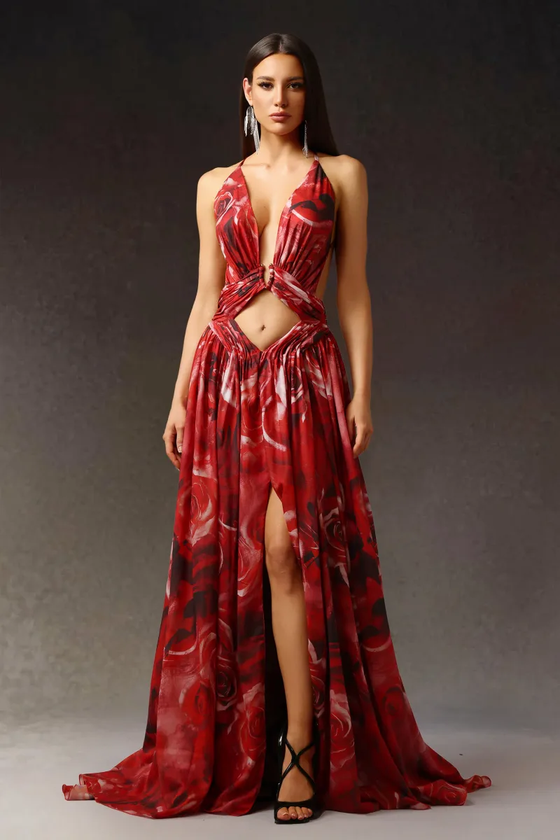 Vestido Maxi Zem Halter com Pérolas e Decote em V Vazado