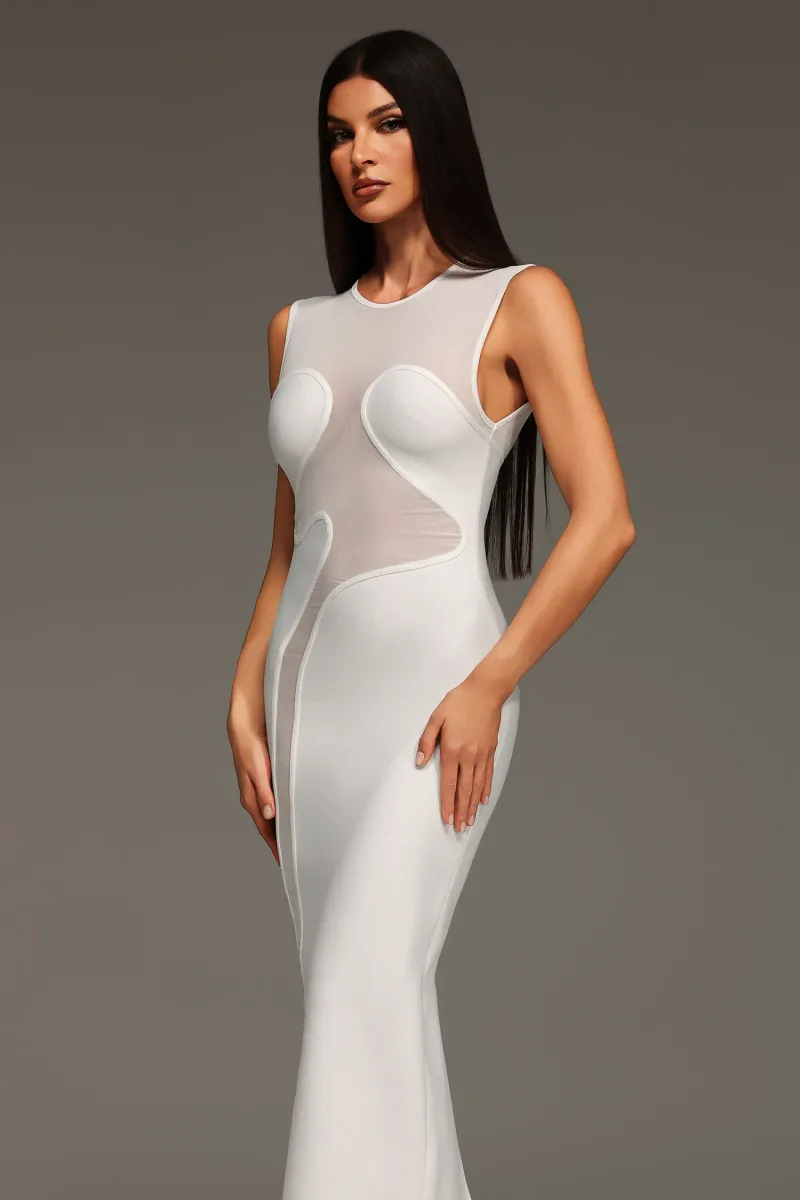 Vestido Maxi Quinn Sem Mangas em Tule com Estrutura