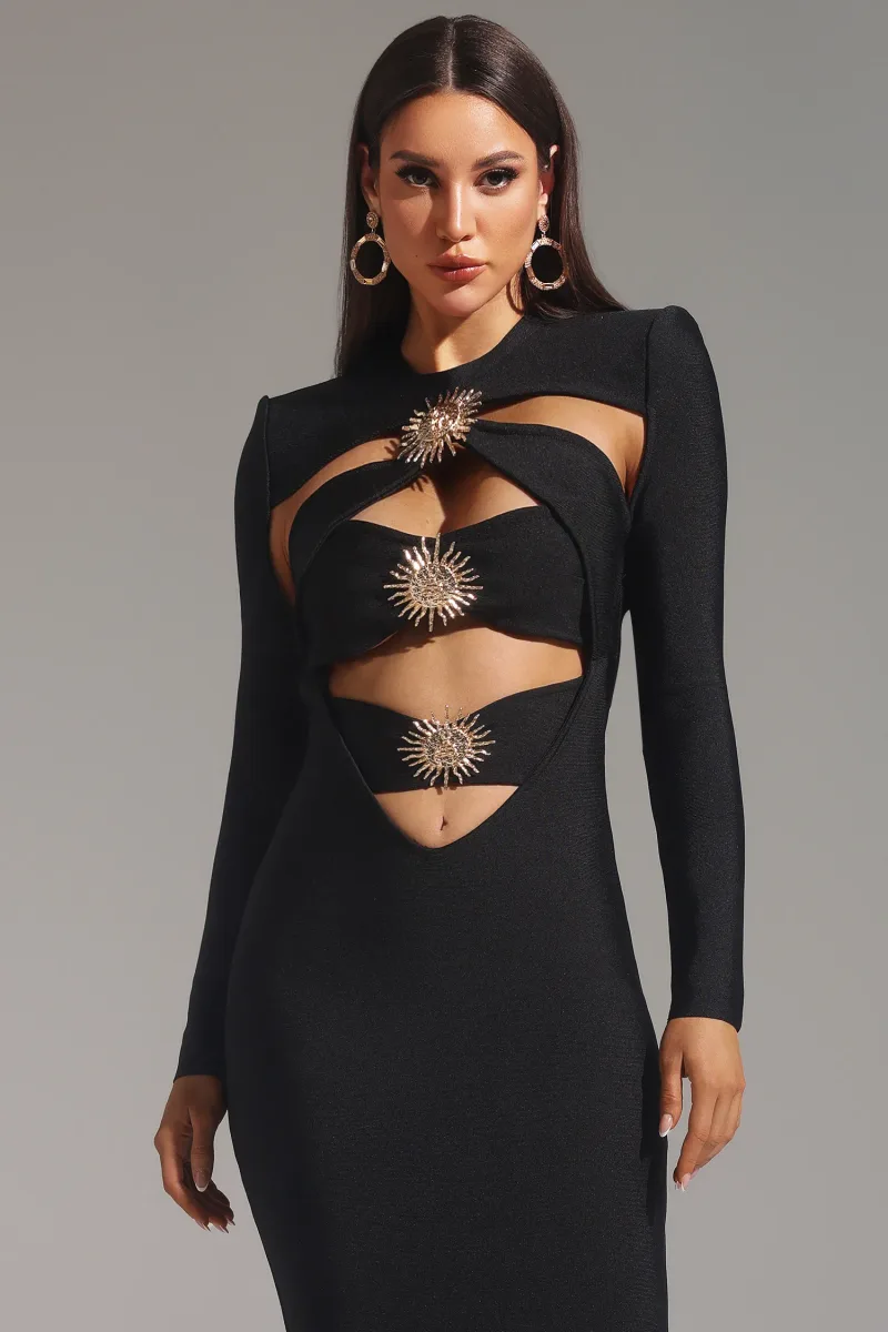 Vestido Maxi Filasy com Manga Longa e Recortes