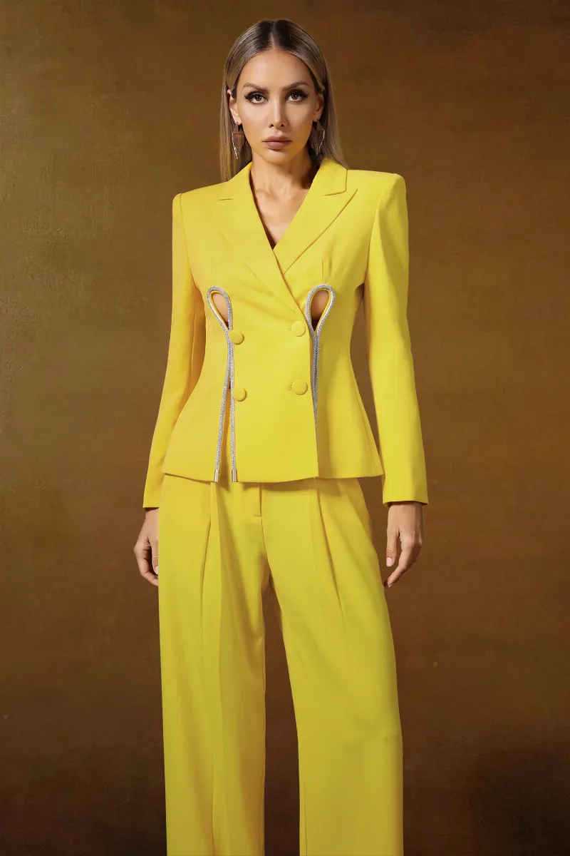 Conjunto Blazer Kuhany com Cut-Out