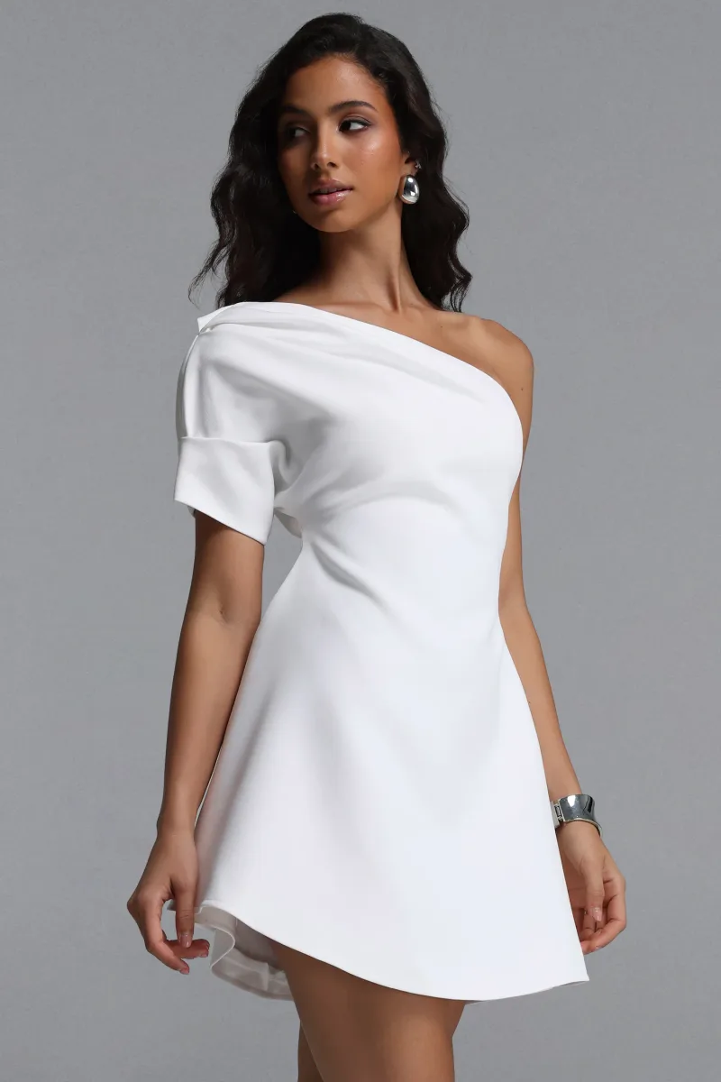 Vestido Mini Verney com Pregas e Estrutura Alfaiataria