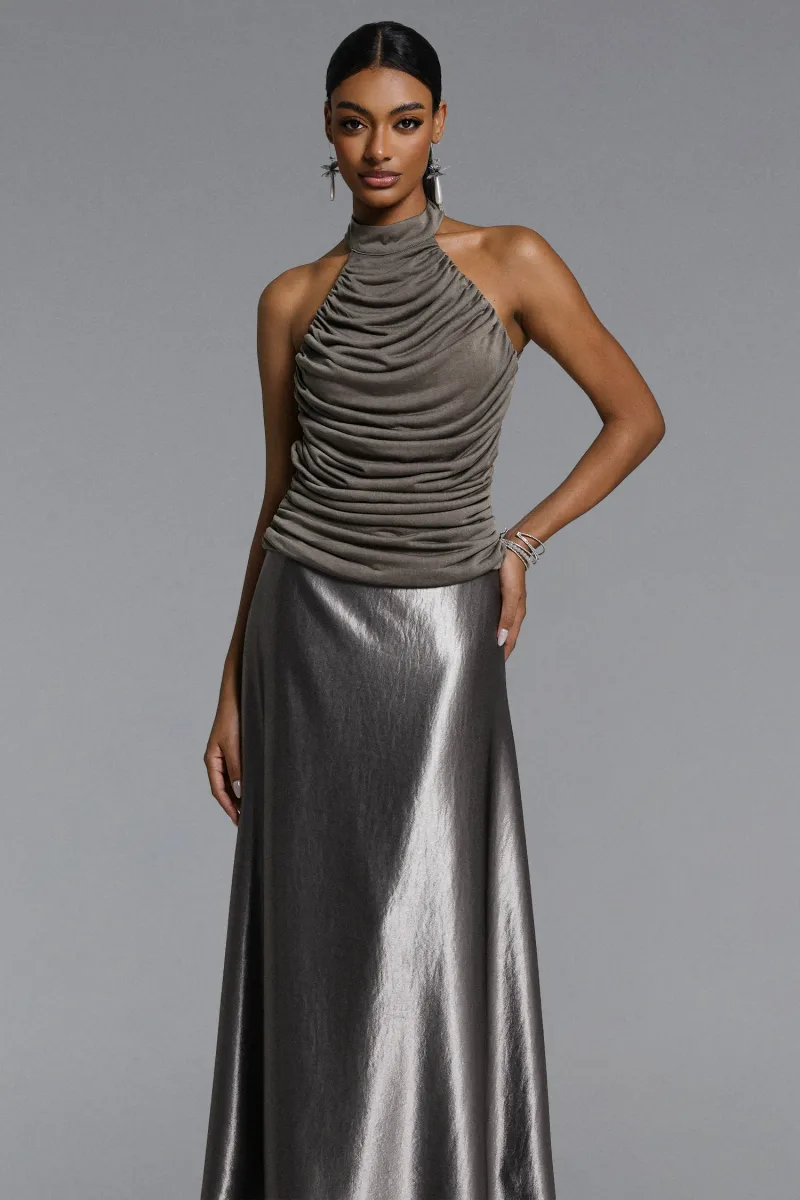 Conjunto Sharian Chic com Top Halter Franzido e Saia em Cetim