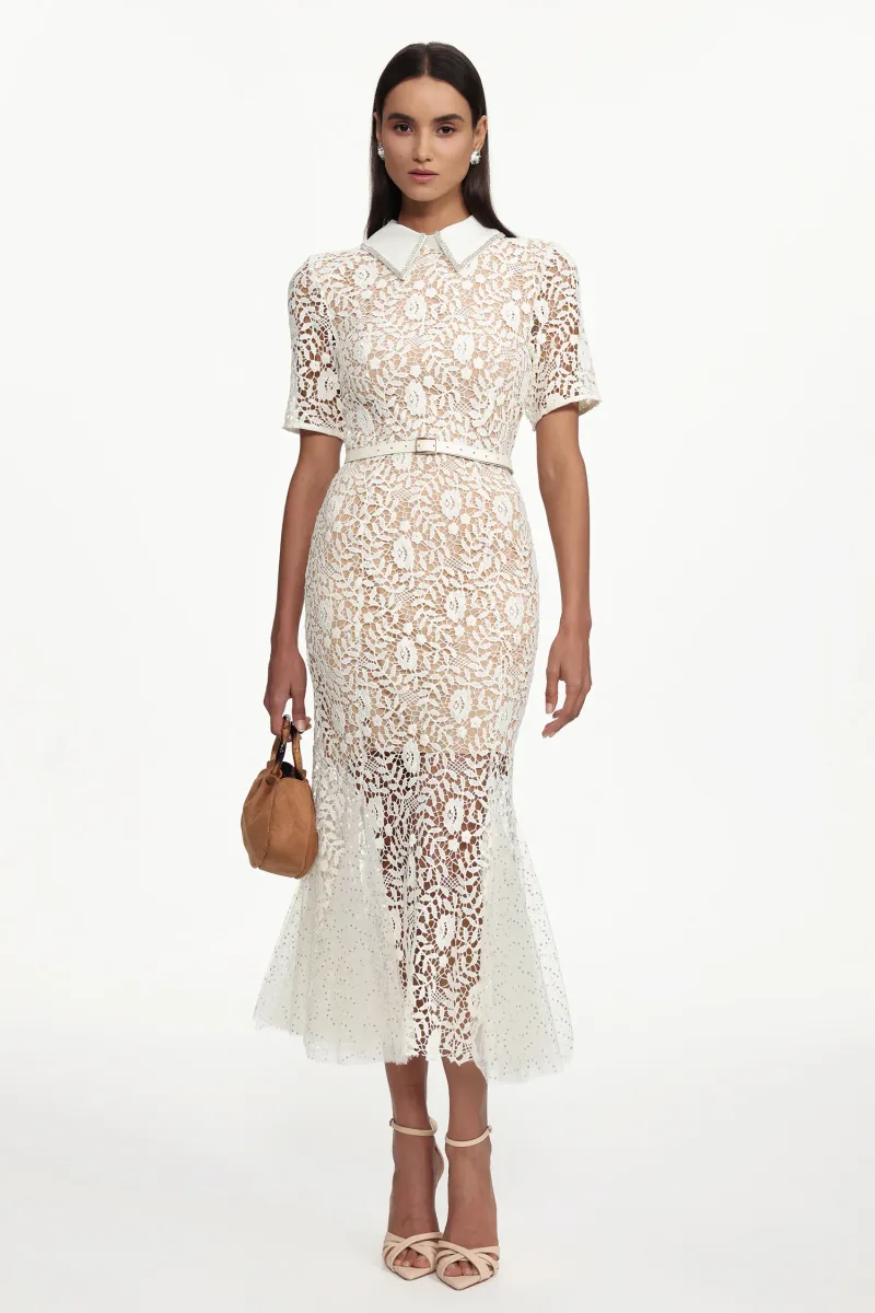 Vestido Maxi Selly em Renda com Detalhes em Strass