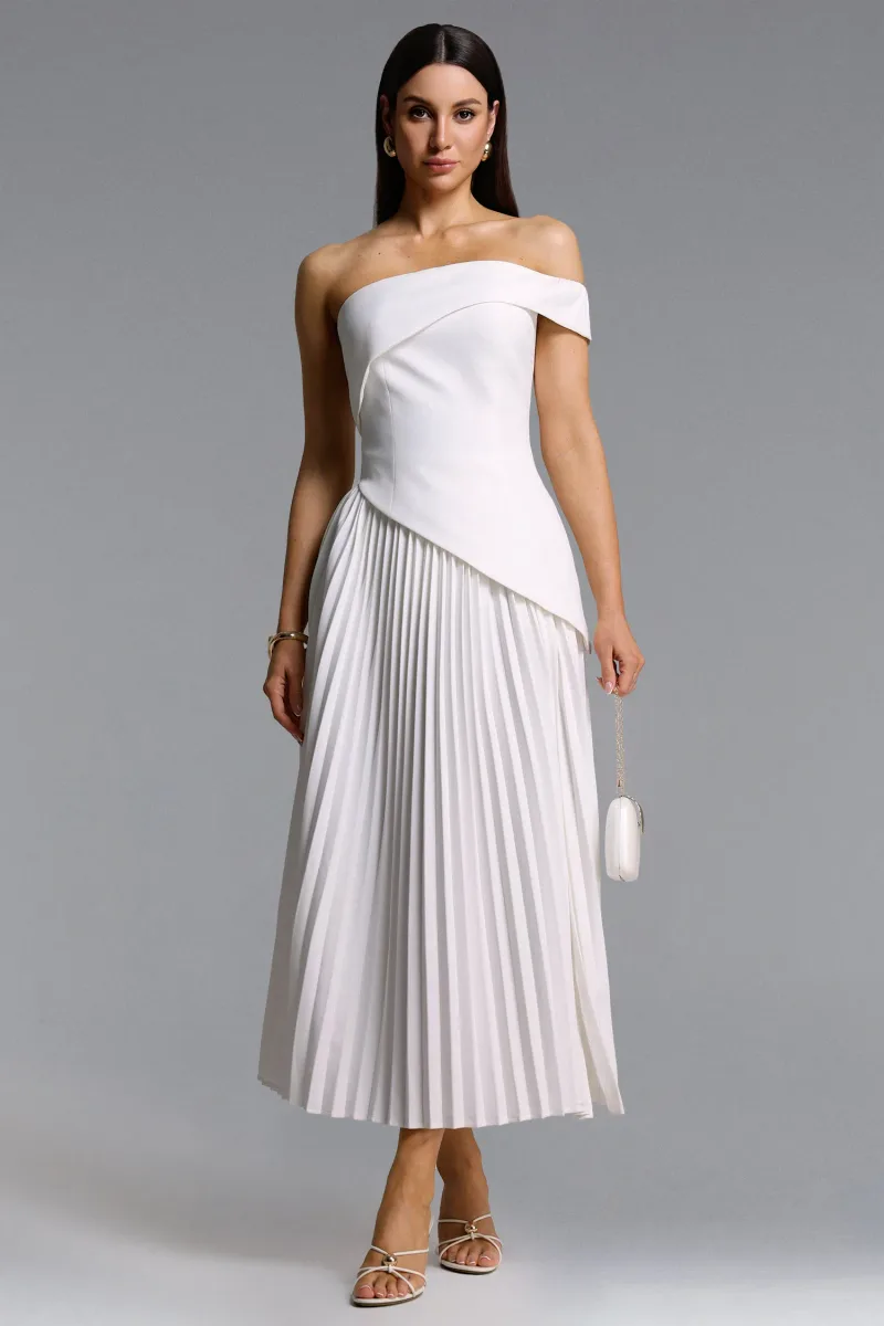 Maxi Dress Vickee com Ombro a Ombro e Pregas Assimétricas