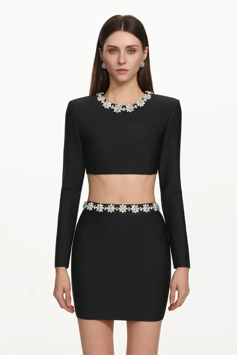Conjunto Lerae em Tecido Bandagem com Rhinestones e Manga Longa