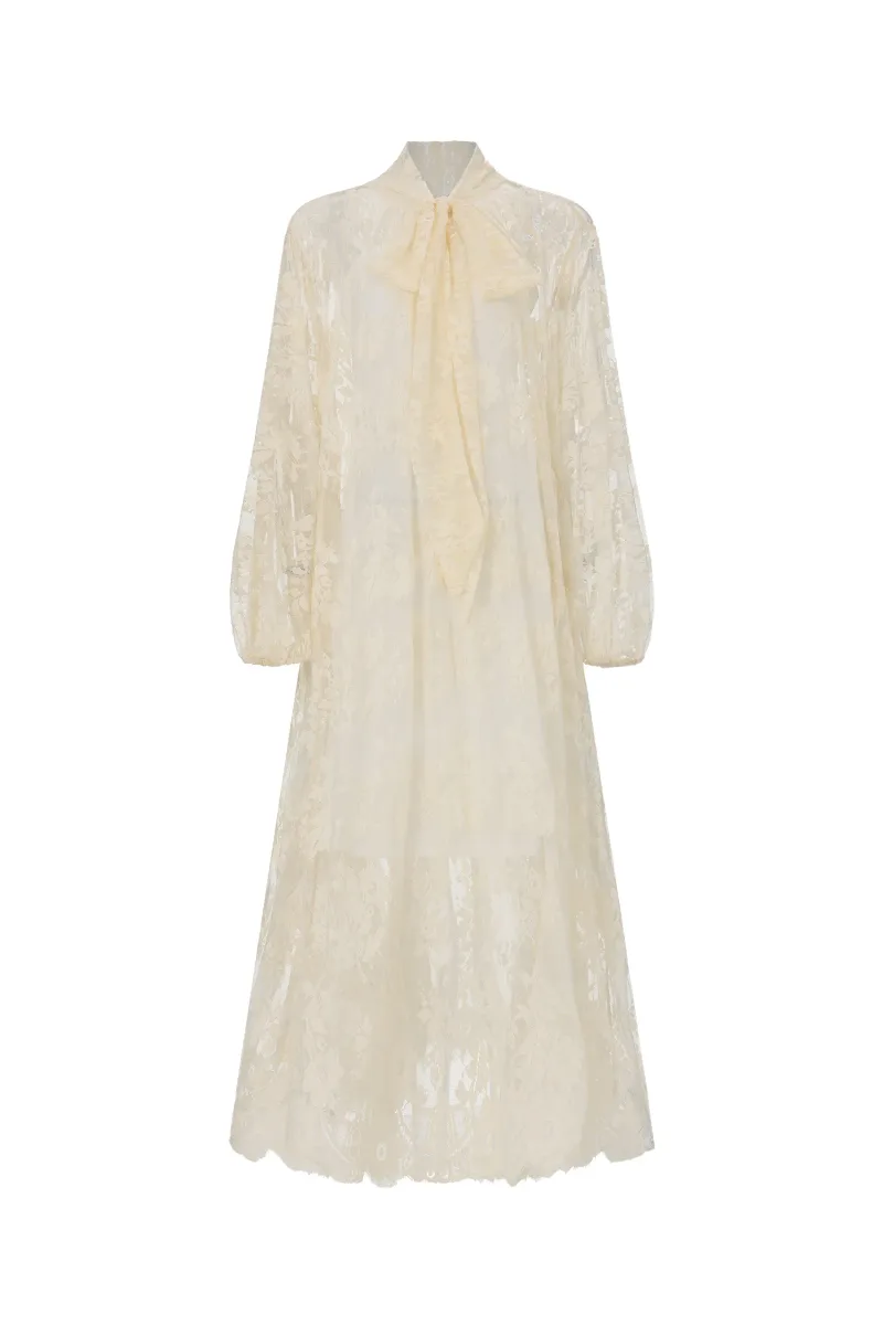Vestido Maxi Deliyn Resort com Manga Longa, Bordado e Tule