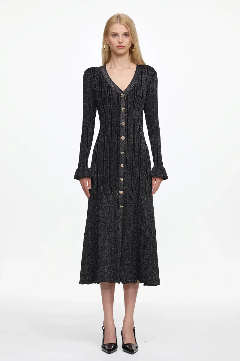 Vestido Maxi Verga em Tricô com Botões Frontais