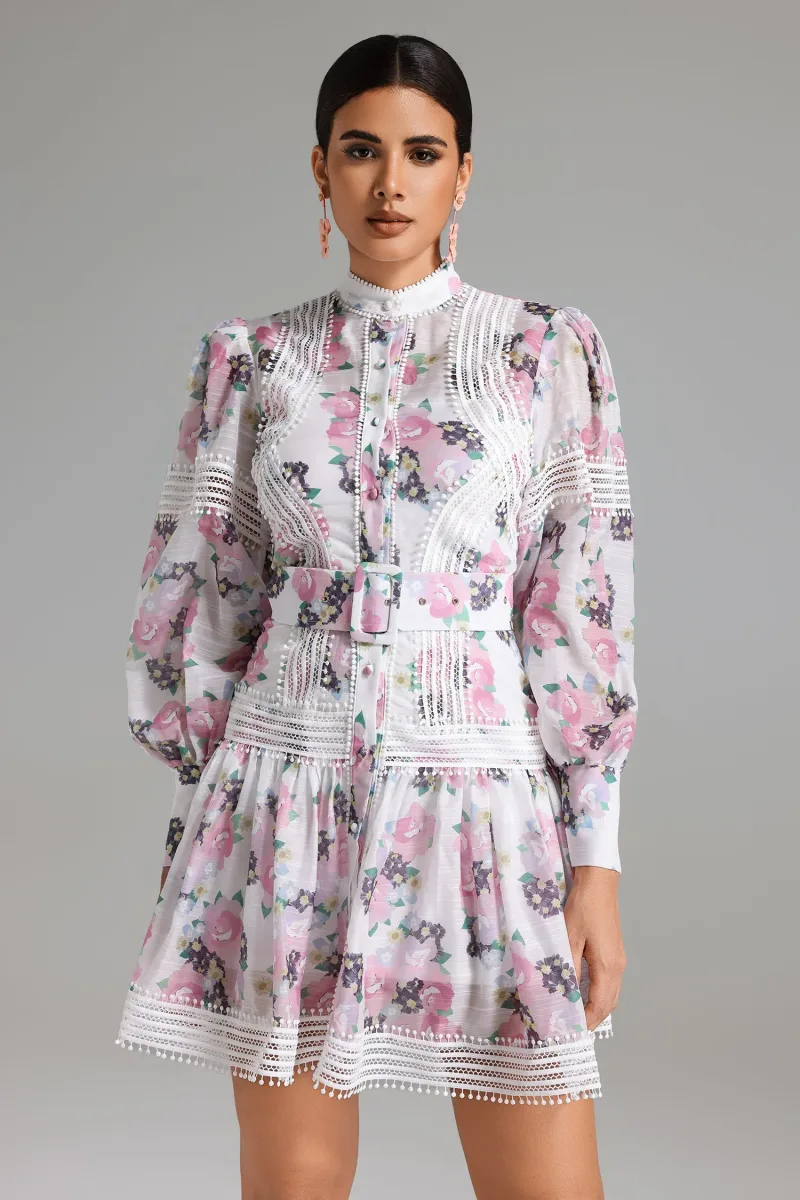 Vestido Myrna com Detalhes em Renda