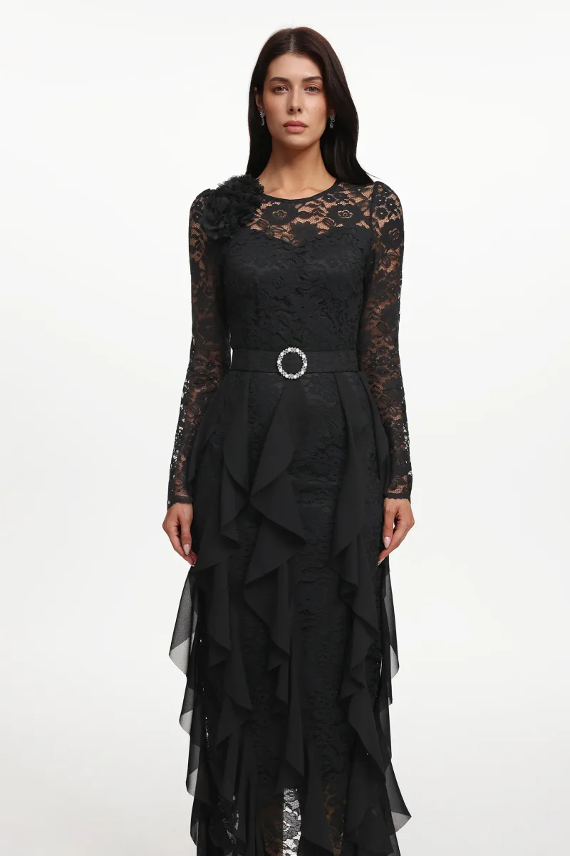 Vestido Longo Eyola com Manga Longa e Renda