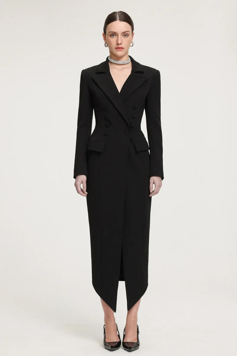 Maxi Coat de Crepe Dupla Abotoadura com Detalhe nas Costas