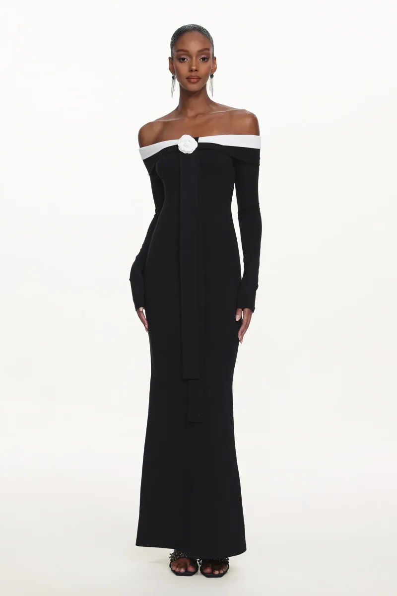 Vestido Maxi Glylah com Decote Ombro a Ombro e Manga Longa