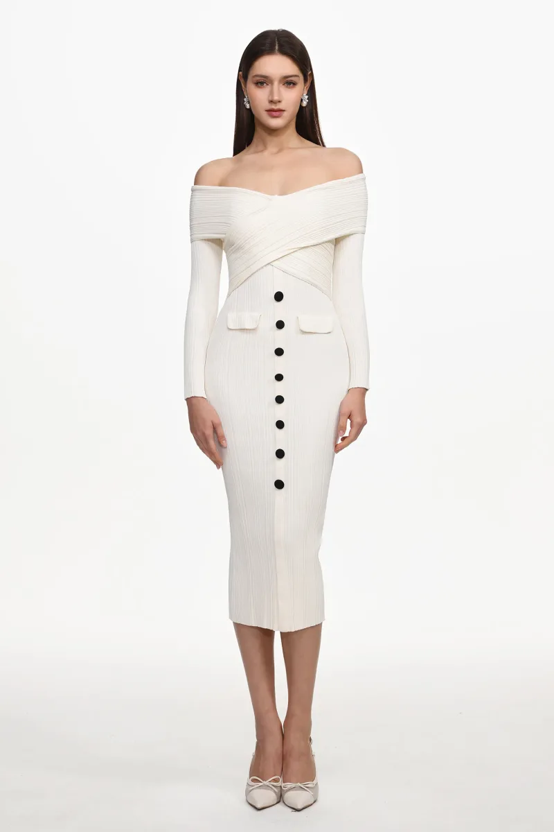 Vestido Maxi Temaie Ombro a Ombro com Manga Longa