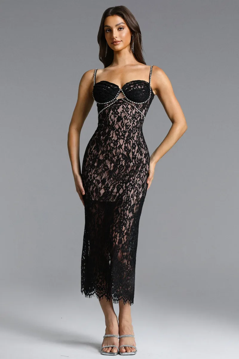 Vestido Maxi Dixi Romântico com Recortes e Aplicações de Strass