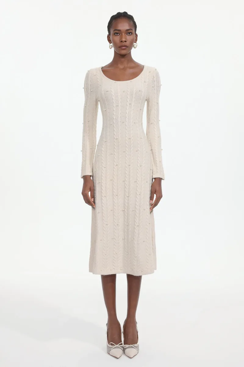 Vestido Maxi Roseau Elegante com Mangas Longas em Tricô