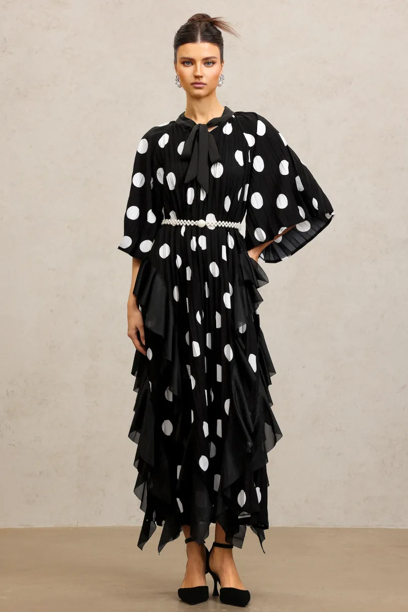 Vestido Maxi Quanne com Mangas Curtas e Pregas