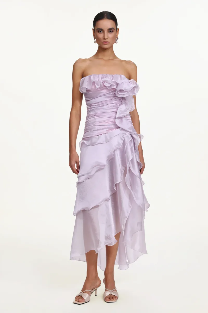 Vestido Longo Jellay com Decote Strapless e Fenda Assimétrica