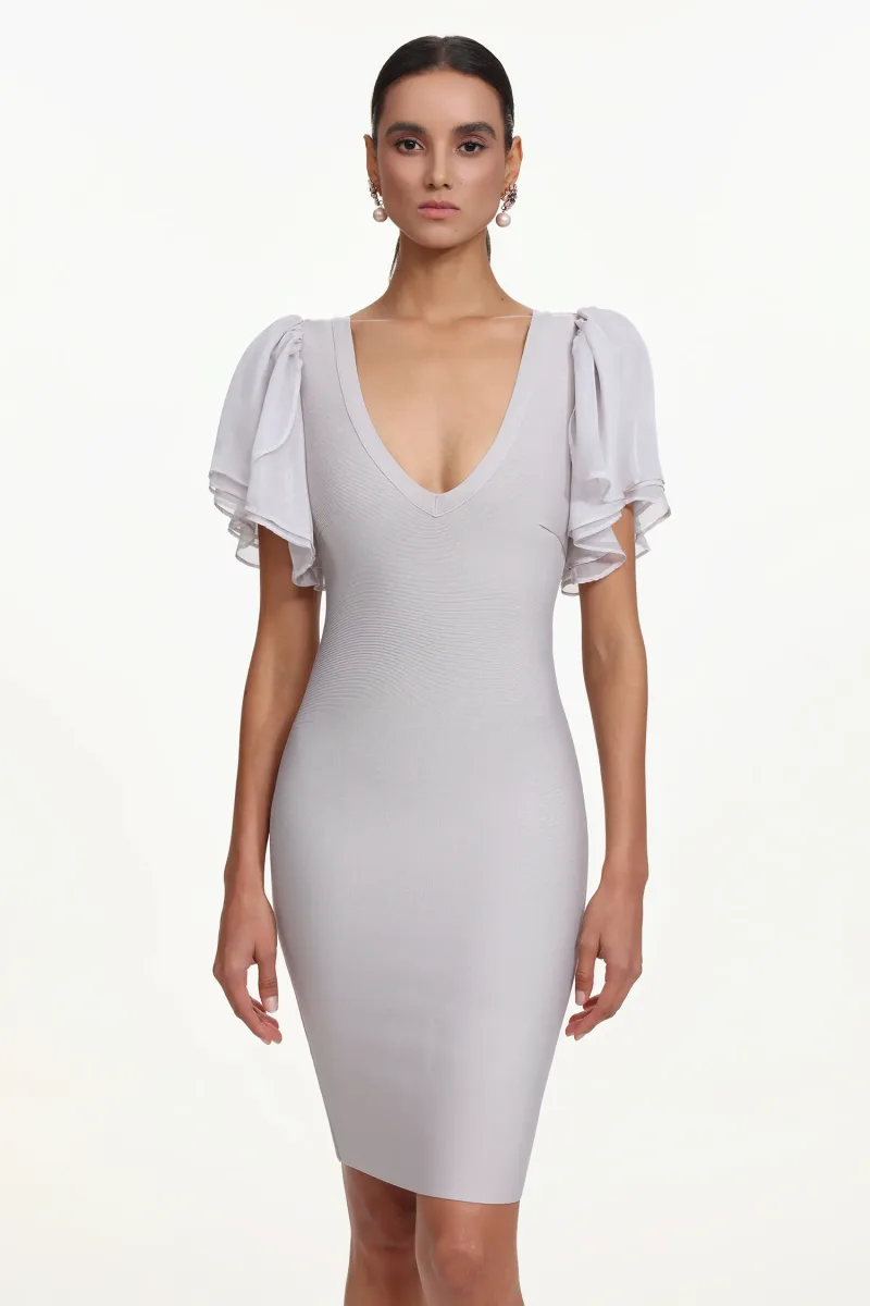Vestido Midi Winiva com Decote V e Manga Curta