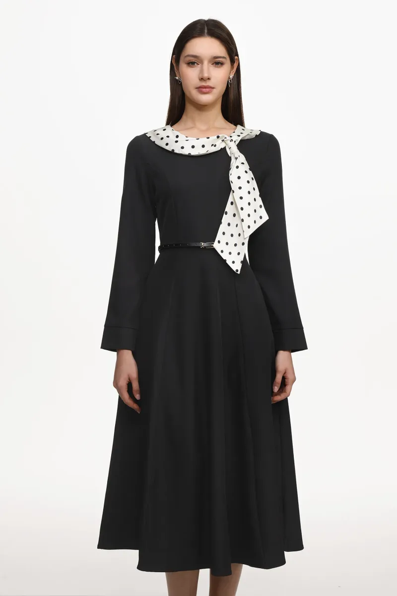 Vestido Maxi Tikia Vintage Contorno Manga Longa em Tricô