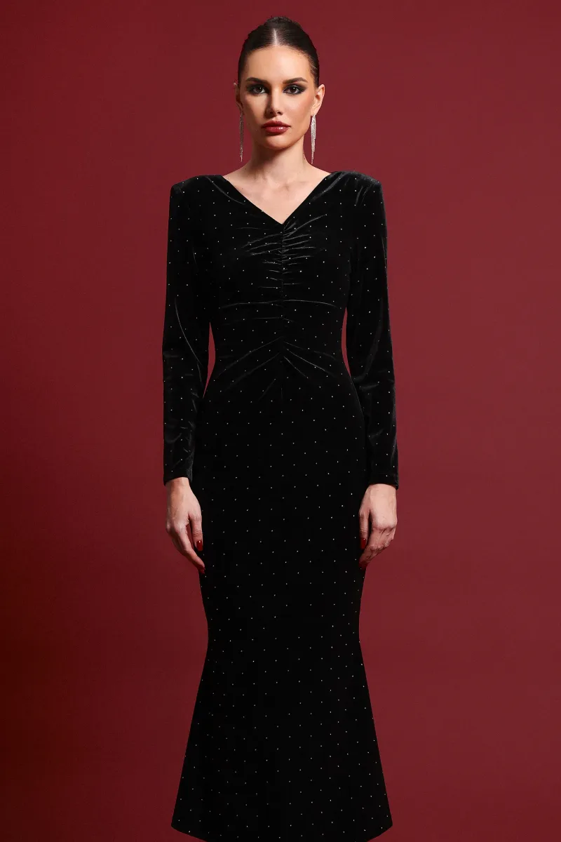 Vestido Maxi Eigra em Veludo com Decote V, Manga Longa e Drapeado