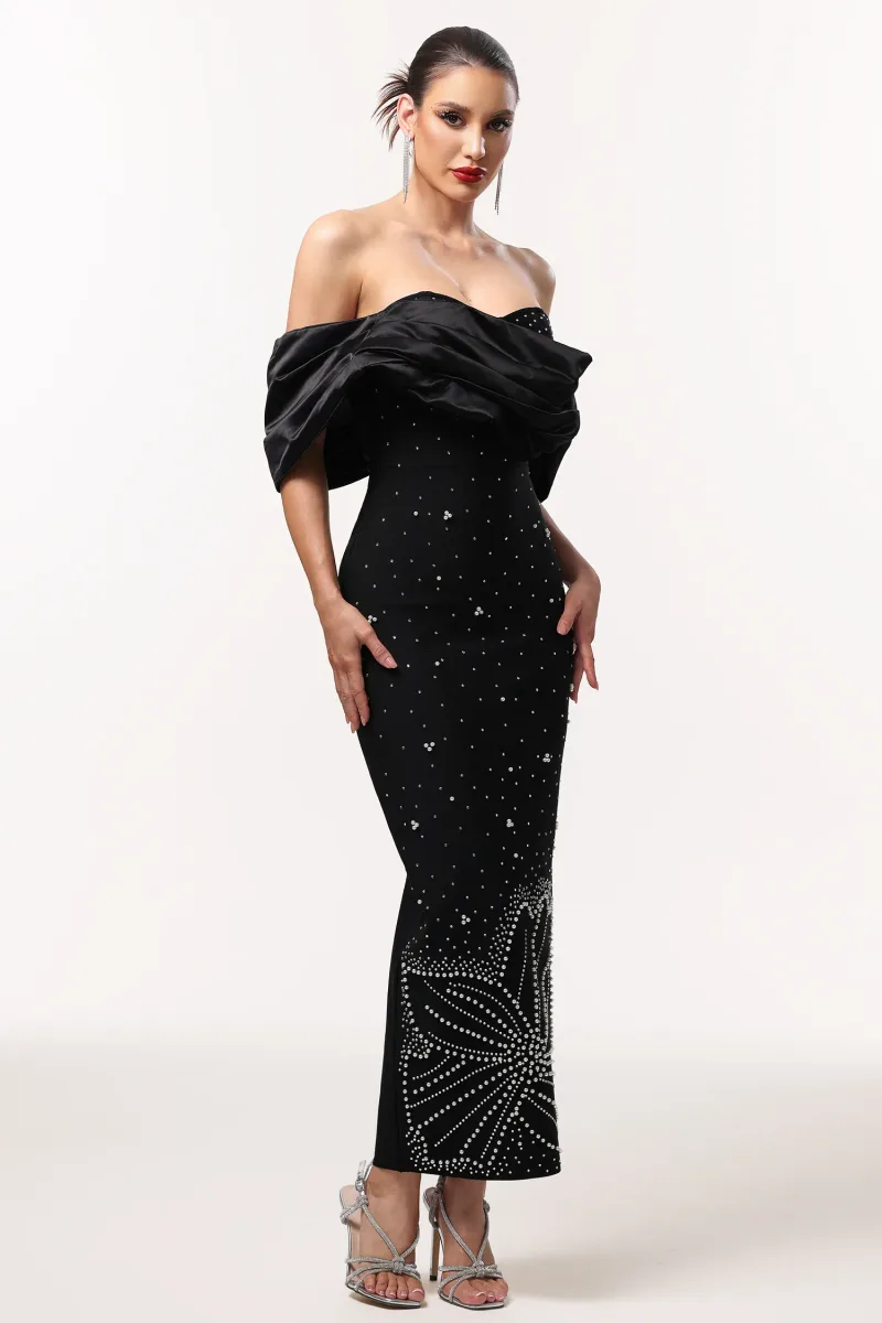 Vestido Maxi Winify Ombro a Ombro com Strass Preto