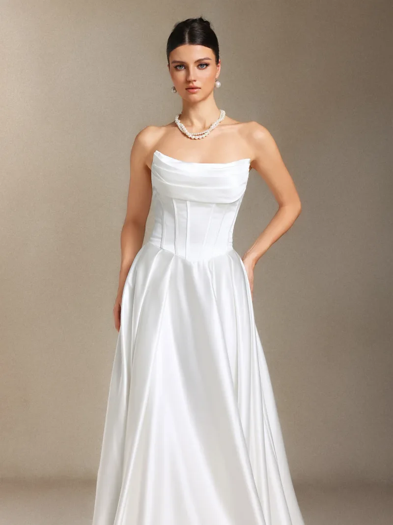 Vestido de Noiva Maxi Waza com Aplicações de Espinha de Peixe