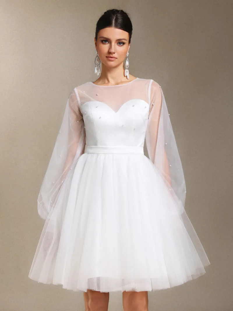 Vestido de Noiva Mini Zakana com Pérolas e Tule