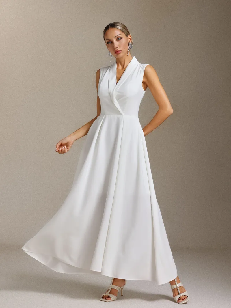 Vestido Maxi Daona em Cetim, Gola de Blazer, Sem Mangas