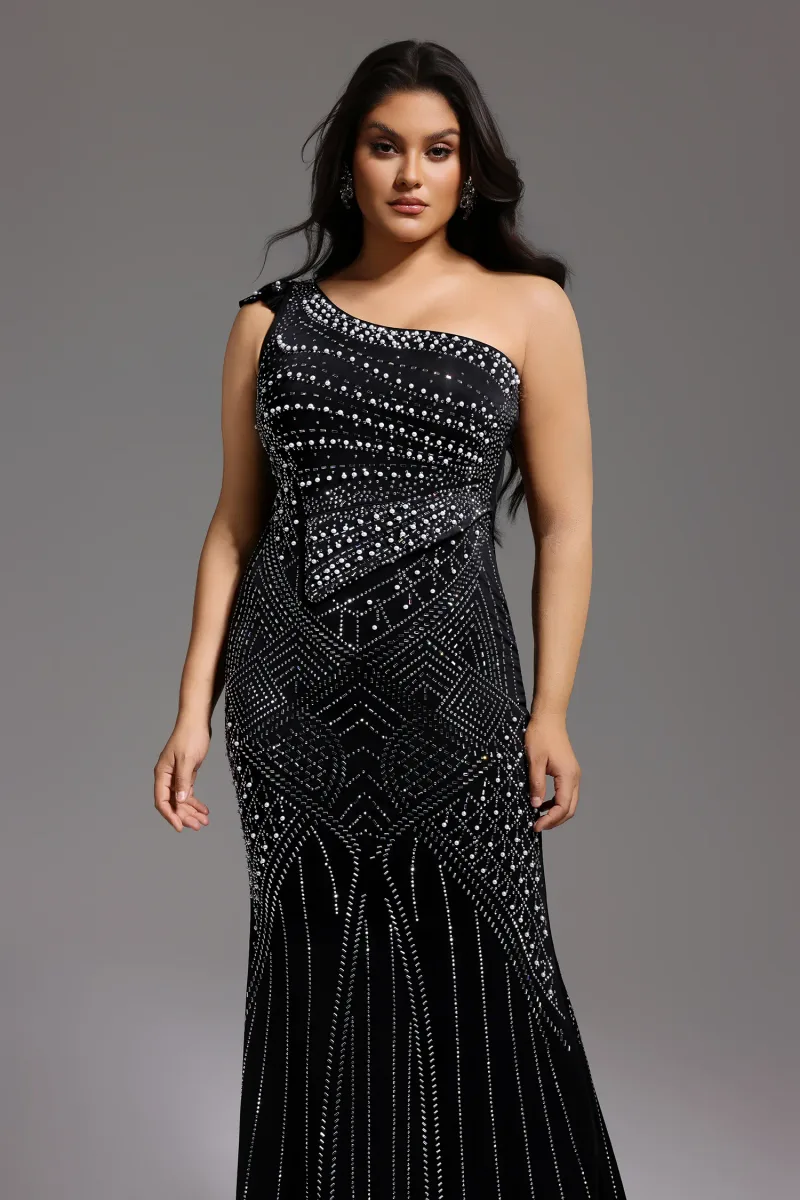 Vestido Maxi Ferina com Colarinho Assimétrico e Detalhes em Strass