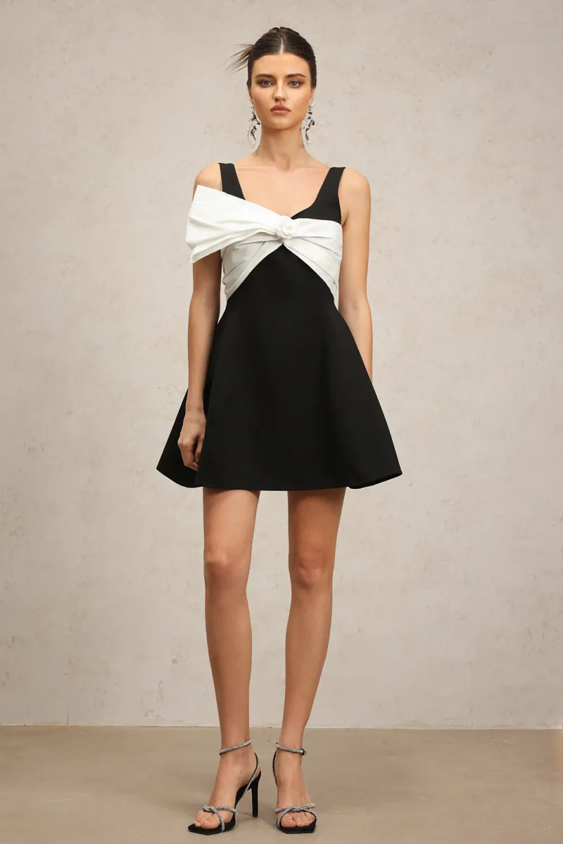 Vestido Mini Thalassa sem Mangas com Laço