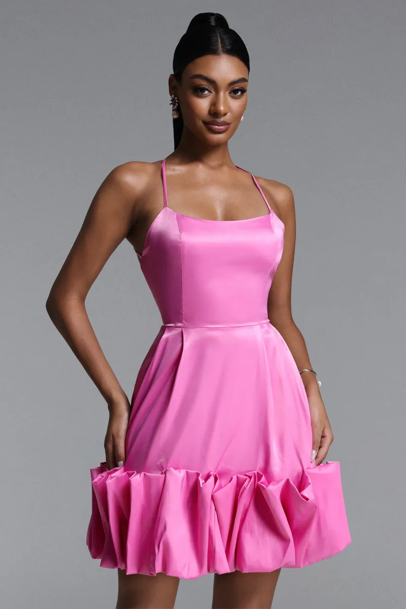 Vestido Mini Sarly Romântico com Mangas Bufantes em Cetim