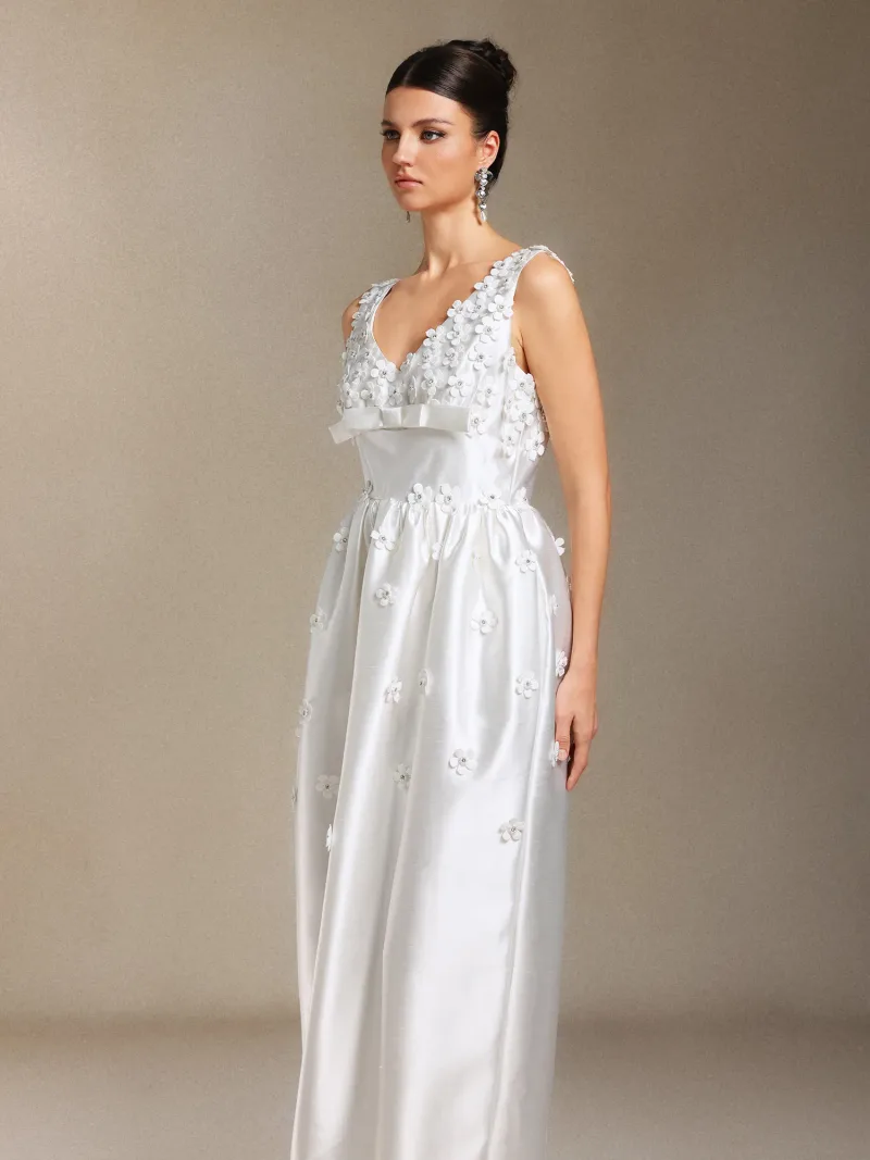 Vestido Maxi Luda com Gola em V e Laço