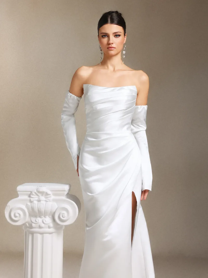 Vestido Maxi Fallon com Aplicação no Busto e Fenda