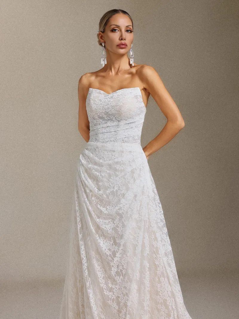 Vestido de Noiva Trosy Maxi com Renda e Decote Tomara que Caia