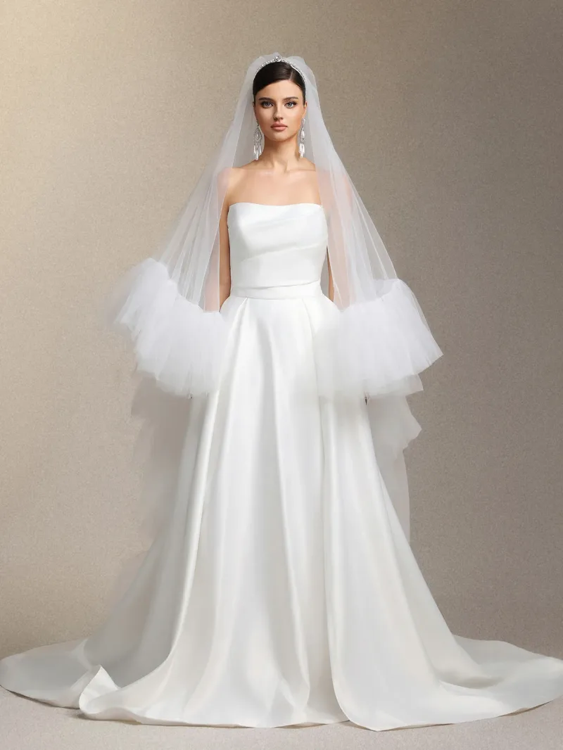 Vestido de Noiva Yahir Maxi sem Alças com Fenda