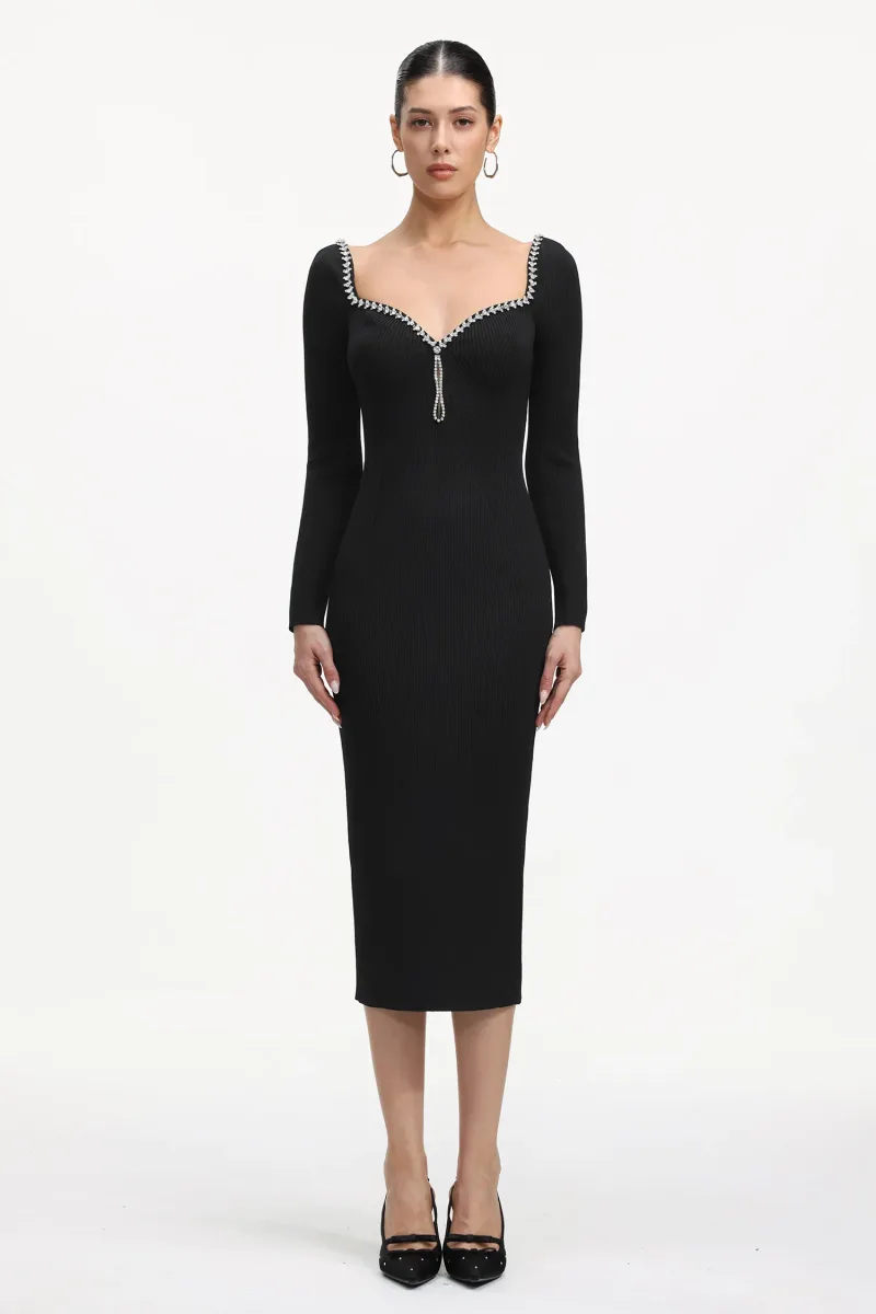 Vestido Maxi Dazie com Strass e Manga Longa em Tricô