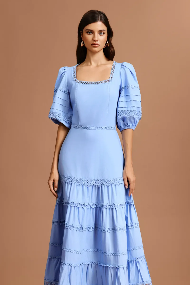 Vestido Maxi Erise Gola Quadrada Mangas Bufantes com Renda