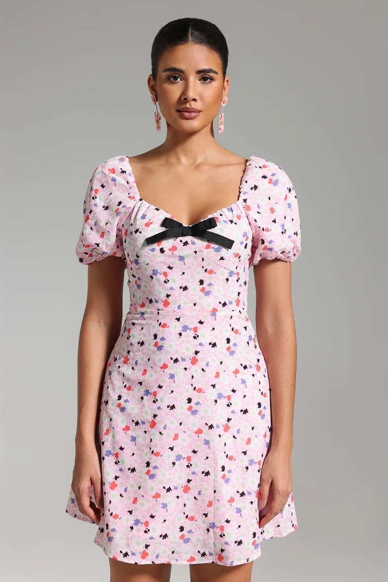 Vestido Mini Vanessa com Mangas Bufantes e Estampa