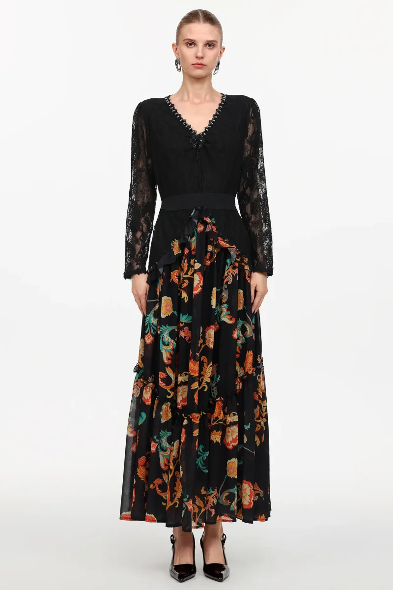 Vestido Maxi Erina em Renda Estampada com Manga Longa