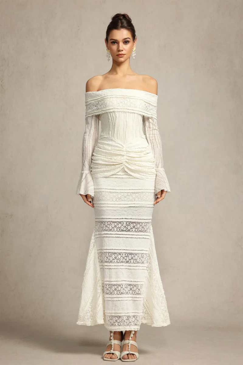 Vestido Maxi Falae com Pregas e Mangas Longas