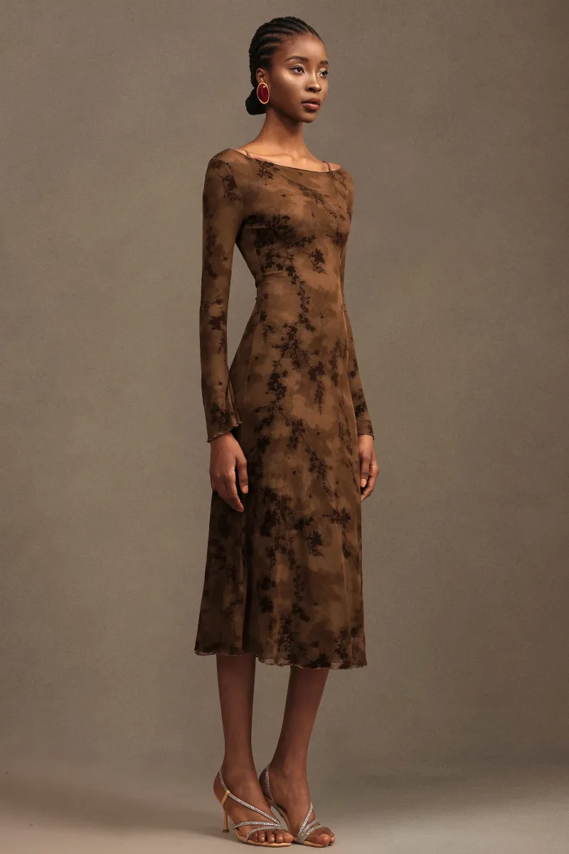 Vestido Jinx em Mesh Manga Longa Midi
