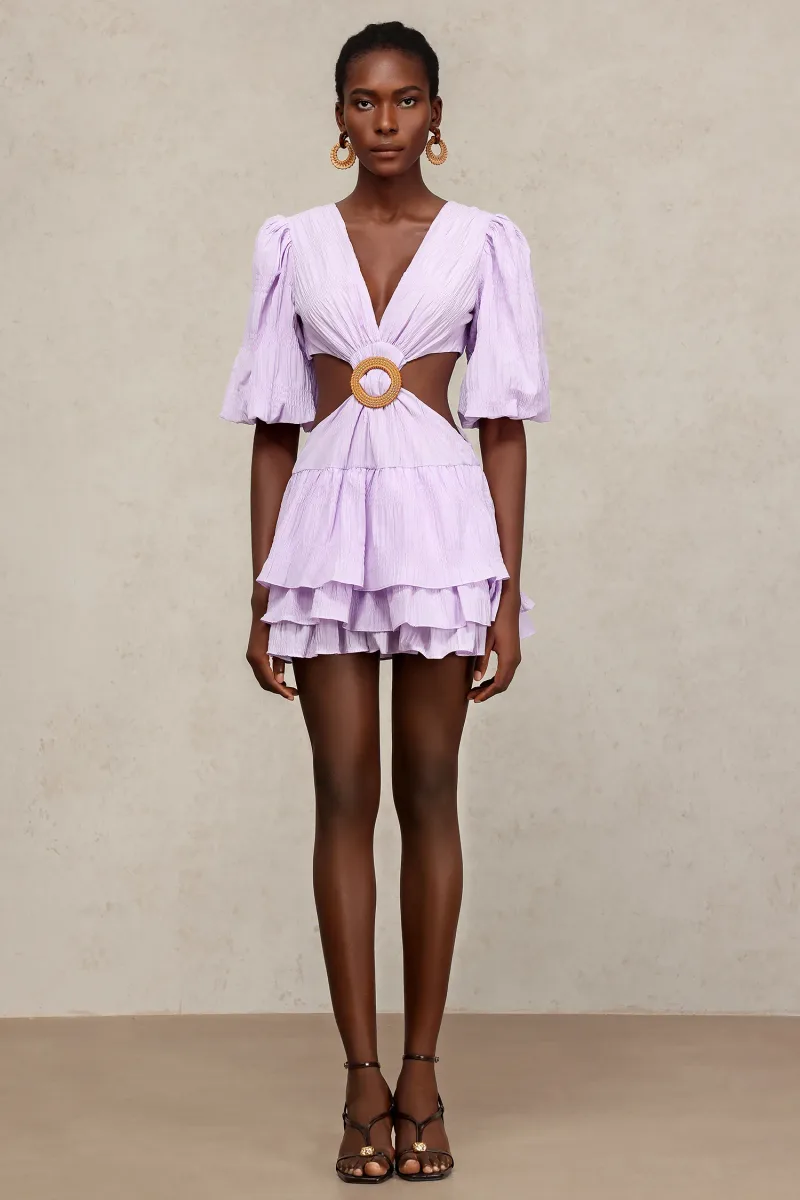 Vestido Gabriella Decote V Manga Puff com Vazados Curto