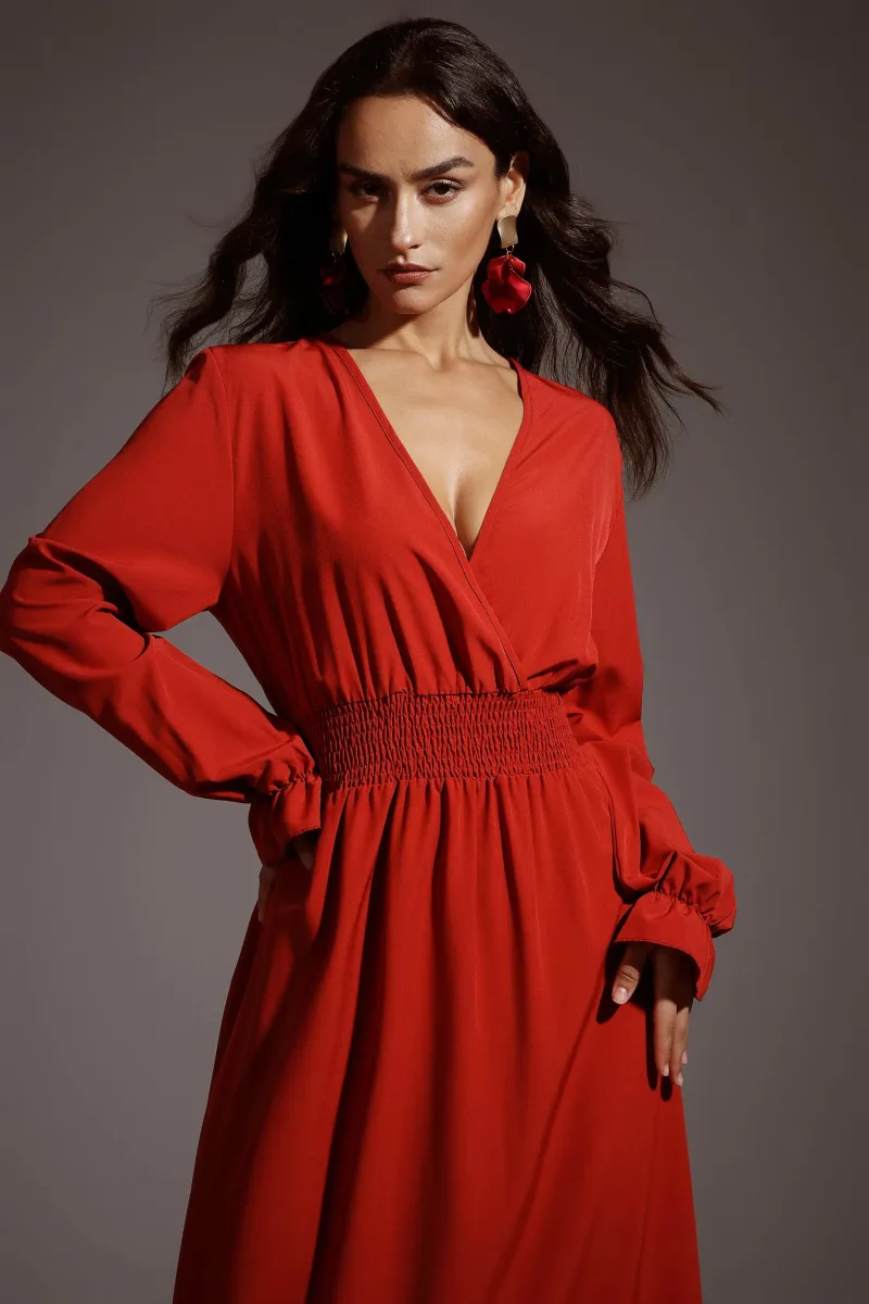 Vestido Midi Vioky com Decote em V